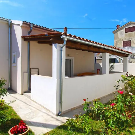 Σπίτι διακοπών House Zlata 2444 Πούλα